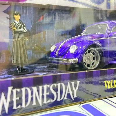 35131 VOLKSWAGEN BEETLE & WEDNESDAY ADDAMS
