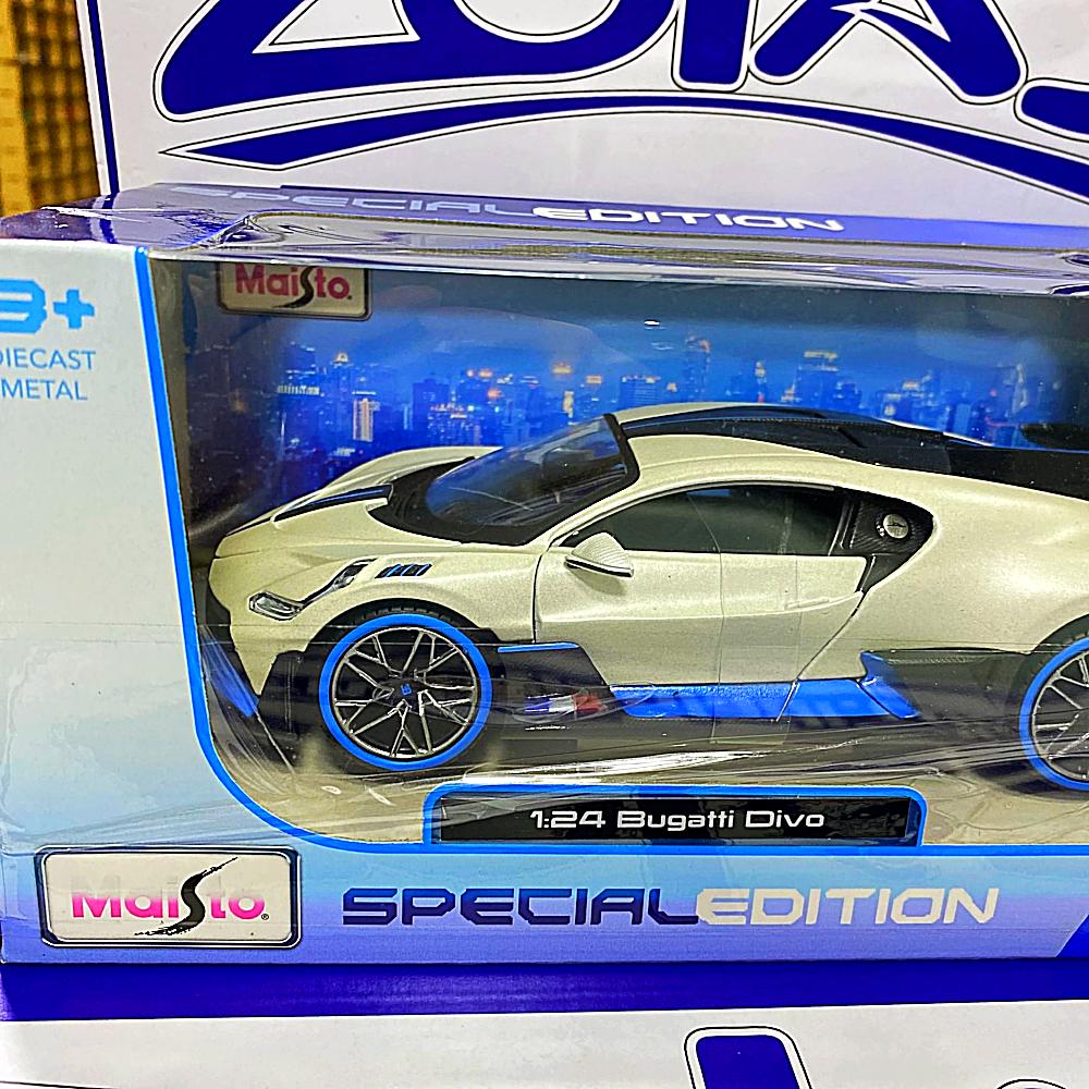 1/24 BUGATTI DIVO