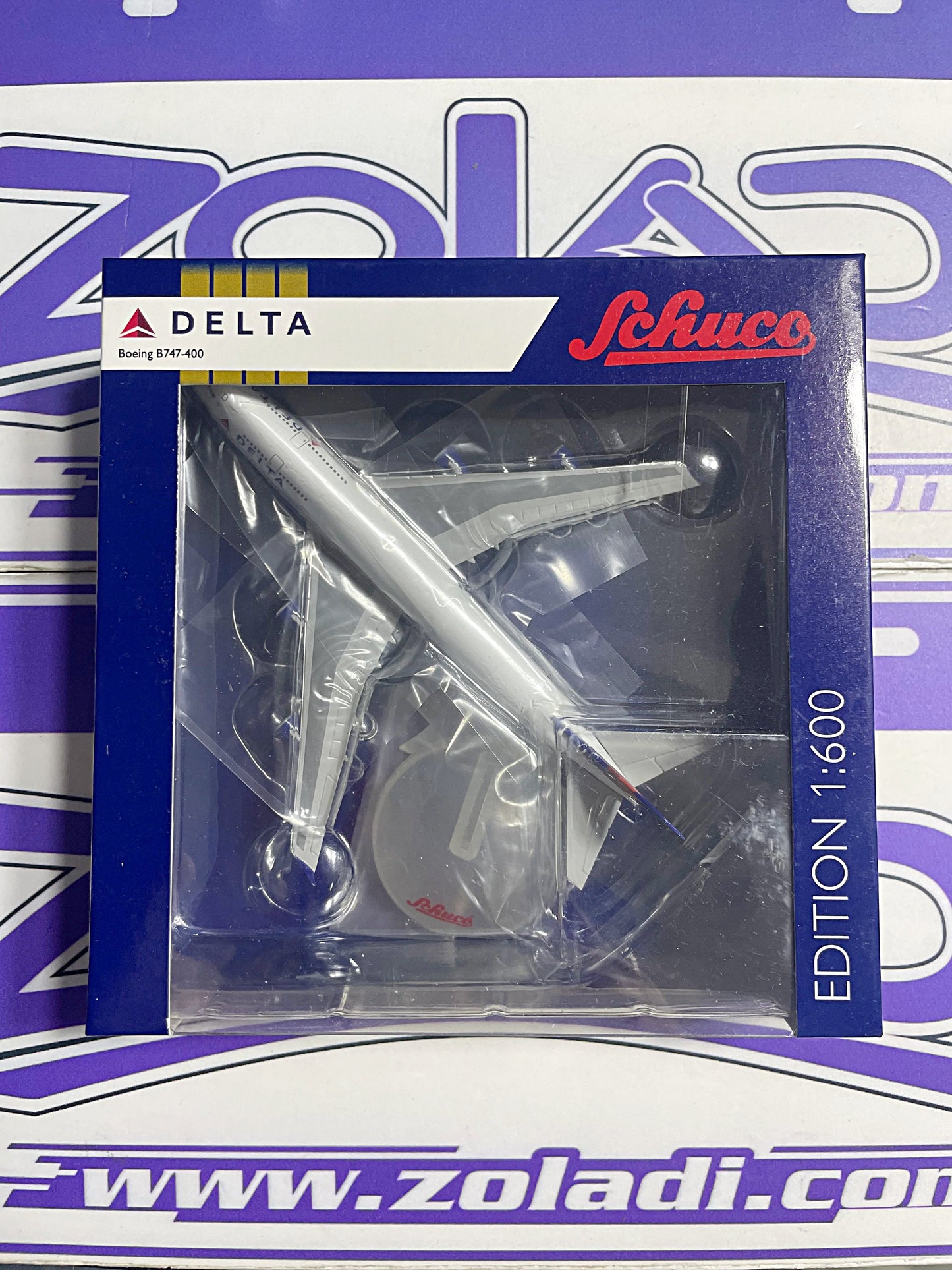 AVIÓN DELTA SCHUCO