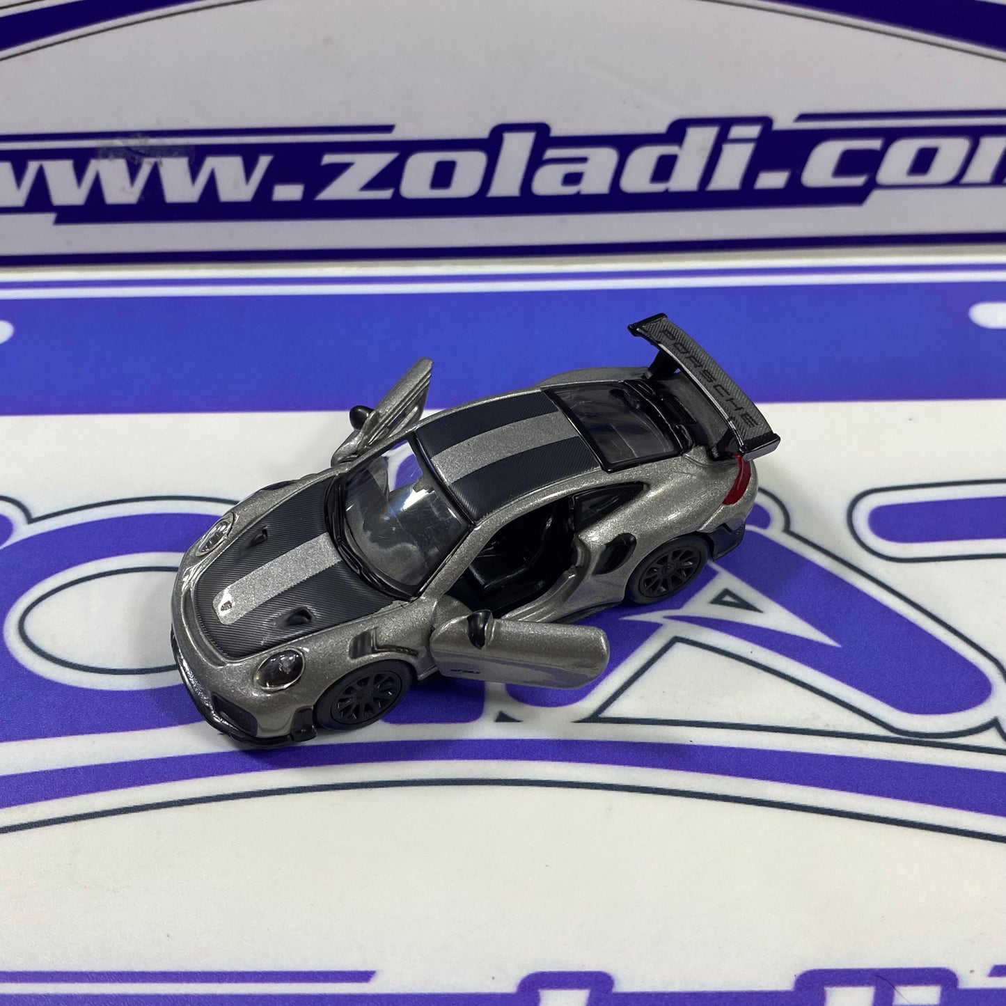 12552 PORSCHE 911 GT2 RS