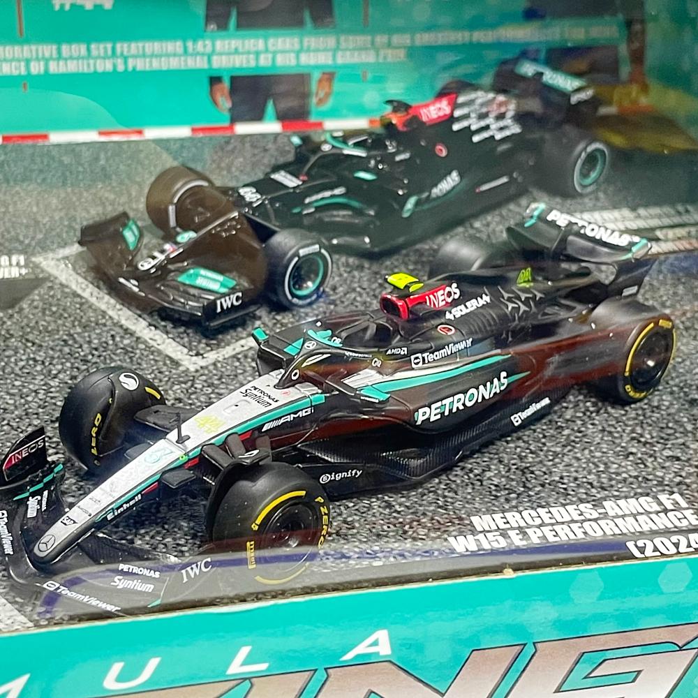1/43  PACK FORMULA 1 MERCEDES  AMG PETRONAS