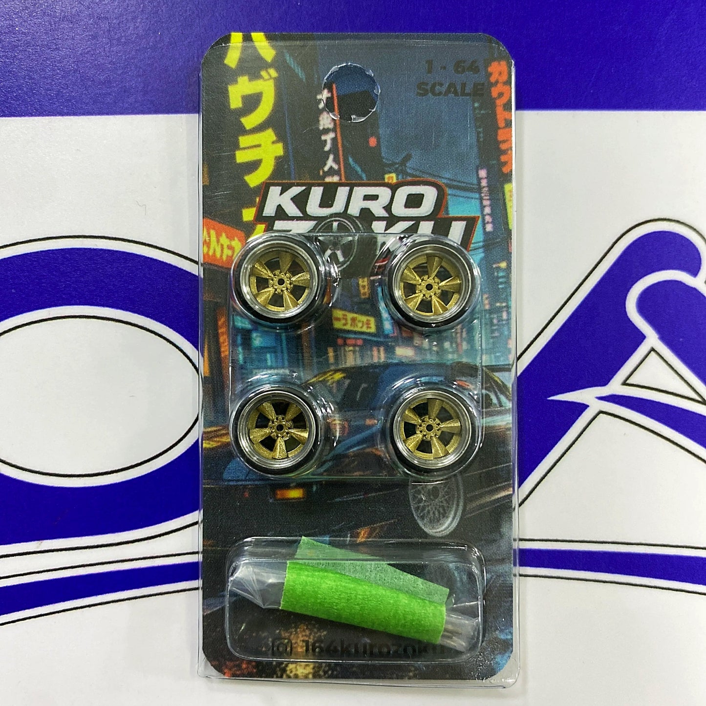 KURO ZOKU SET DE 4 LLANTAS PHANTON GOLD RUSH
