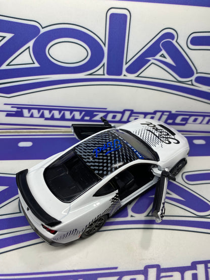 SU 2024 FORD MUSTANG DARK HORSE 1/34