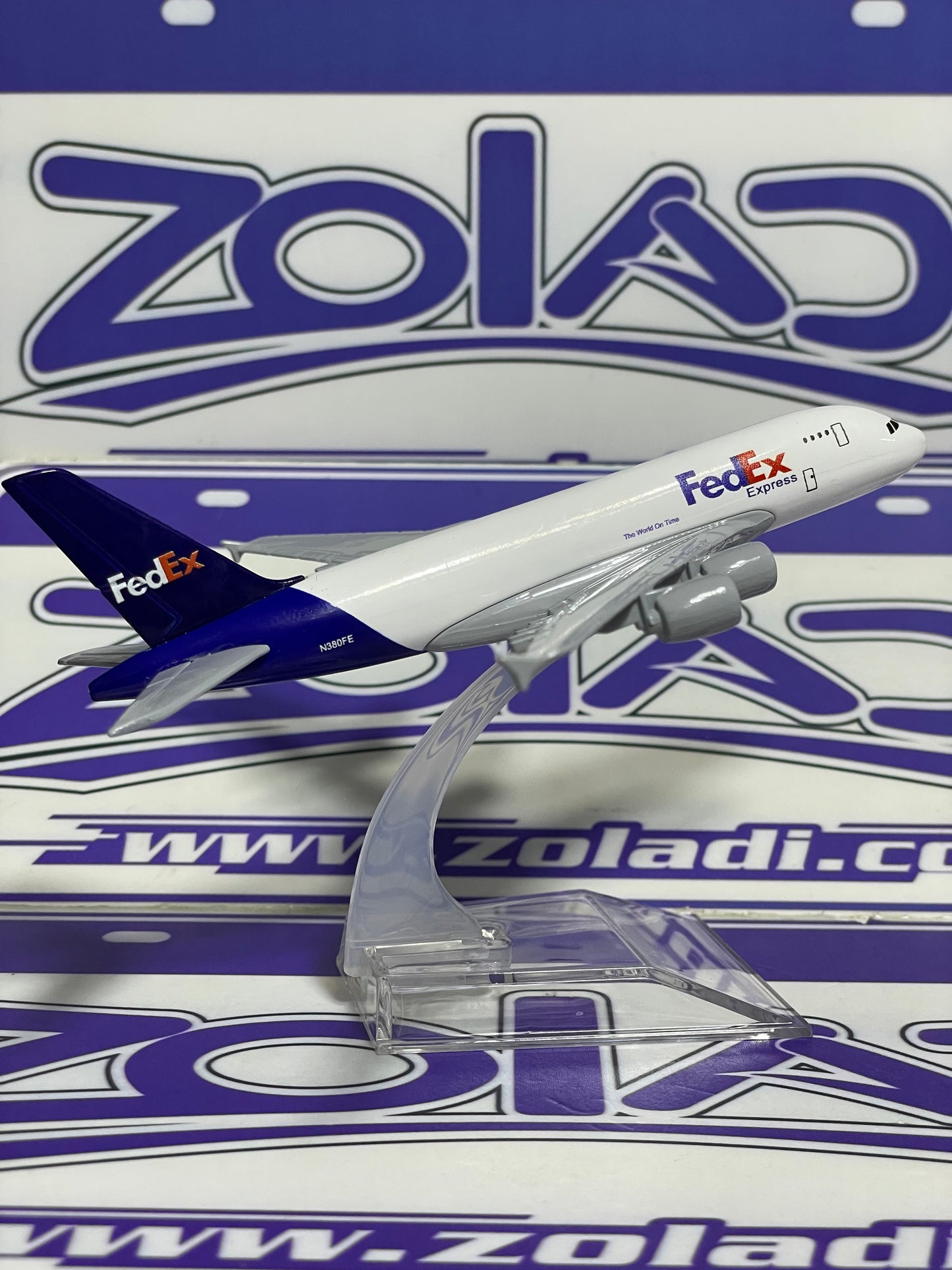 AVIÓN FEDEX