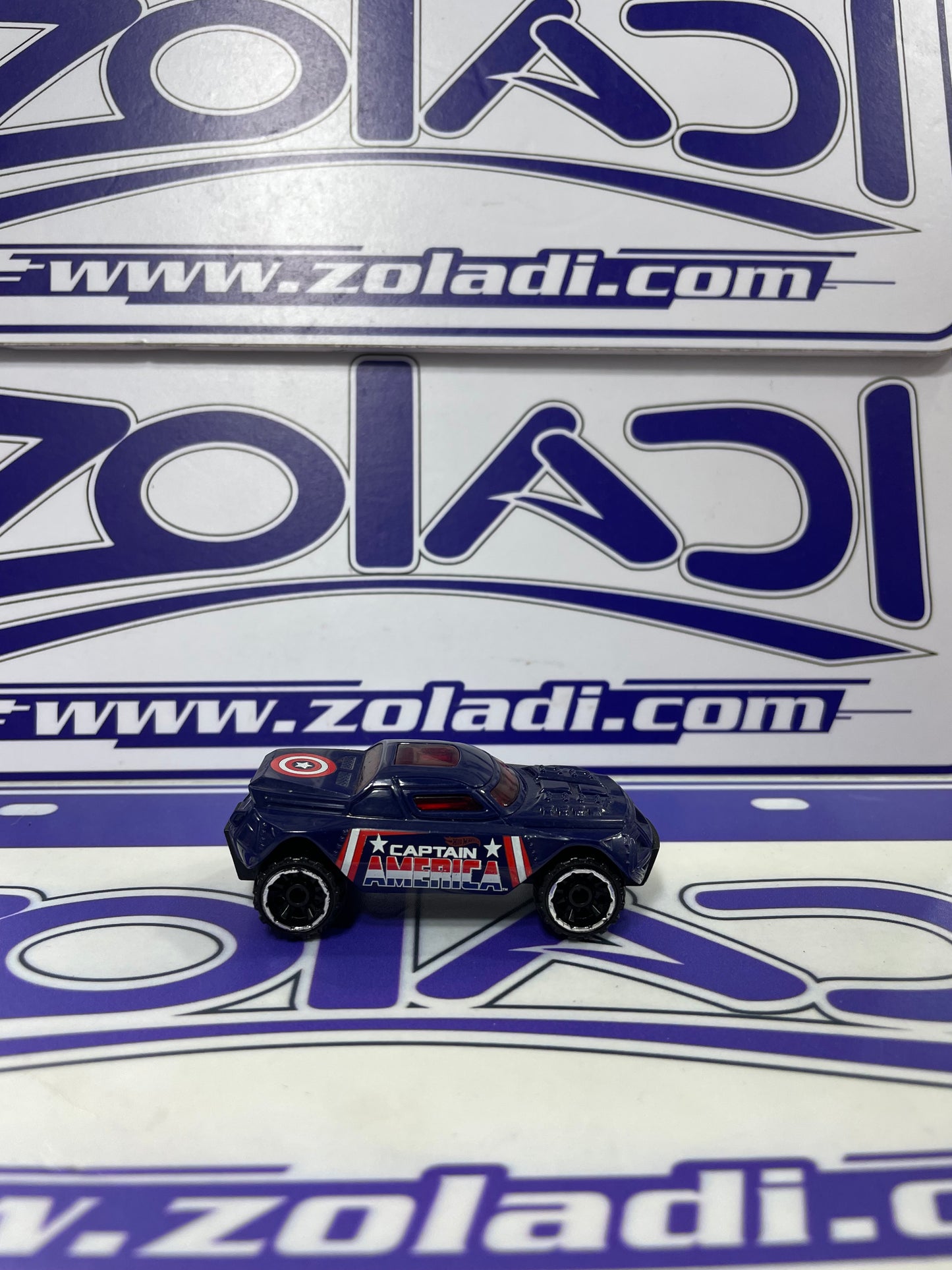 SU CAPITÁN AMÉRICA