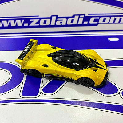 SU PAGANI ZONDA R