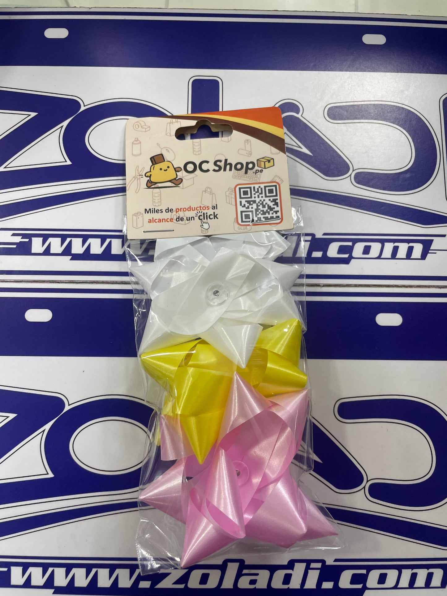 3 MOÑOS DE REGALO COLORES ALEATORIOS