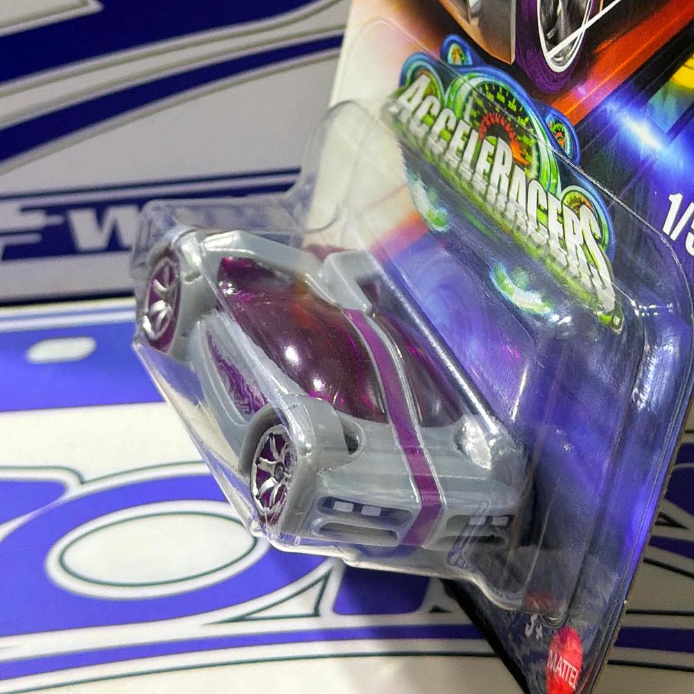 JCB92 IRIDIUM ACCELERACERS