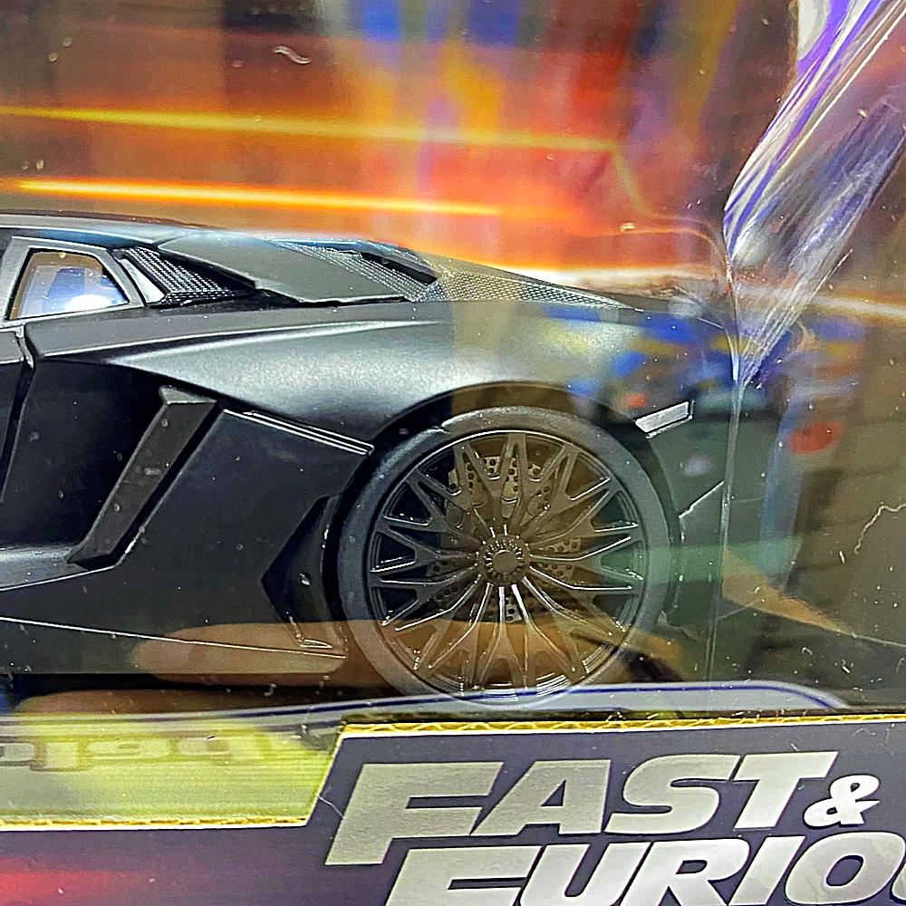 36152 1/24 SHAW LAMBORGHINI AVENTADOR