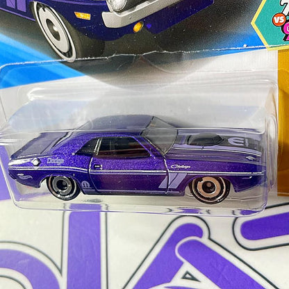 HYY96 70 DODGE HEMI CHALLENGER