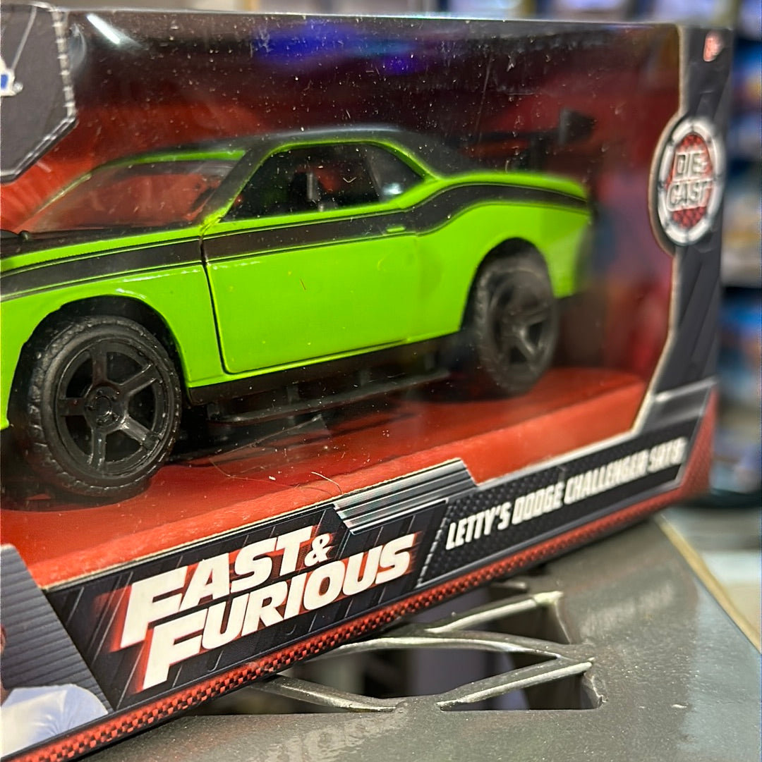 DODGE CHALLENGER SRT8 9714 1/32