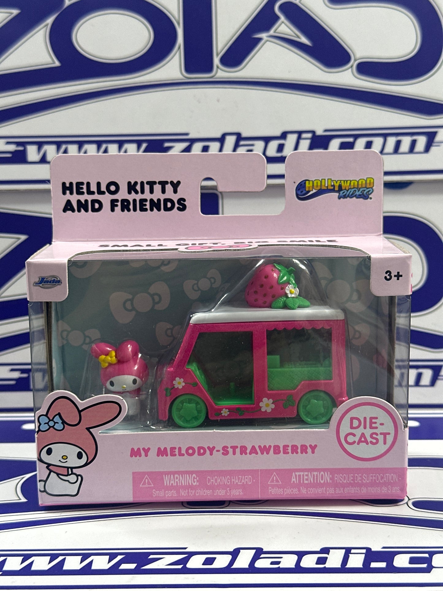HELLO KITTY CAR DISEÑOS ALEATORIOS