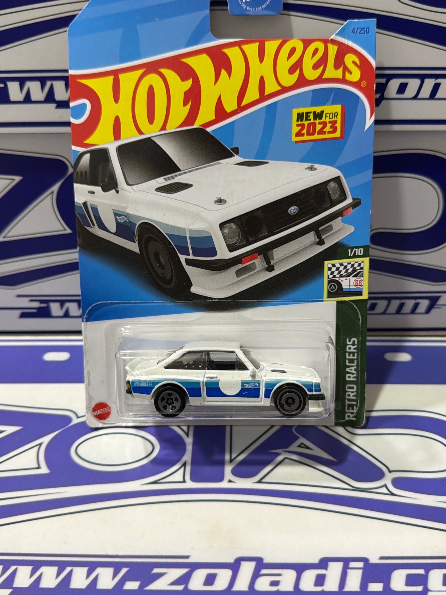 HKG25 FORD ESCORT RS2000