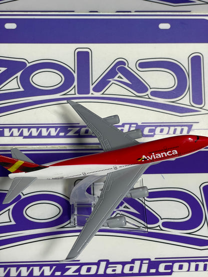 AVIÓN AVIANCA