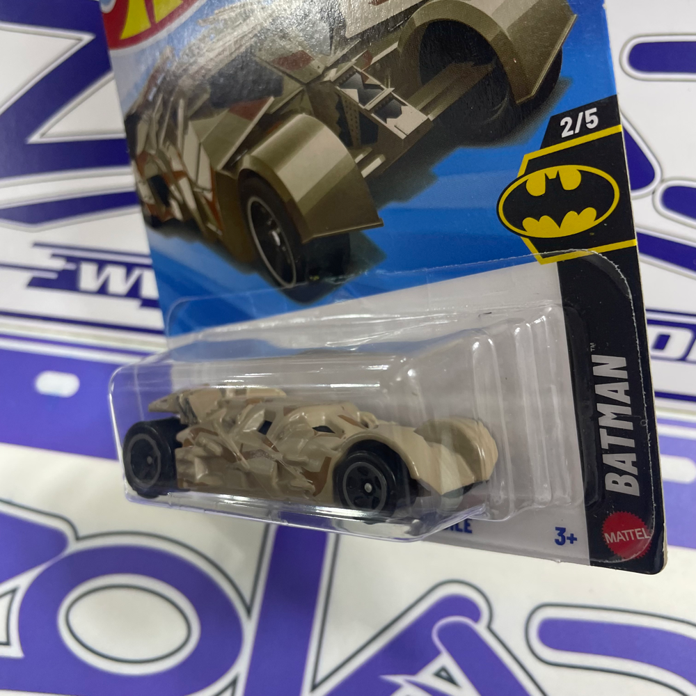 JJJ21 THE DARK KNIGHT BATMOBILE