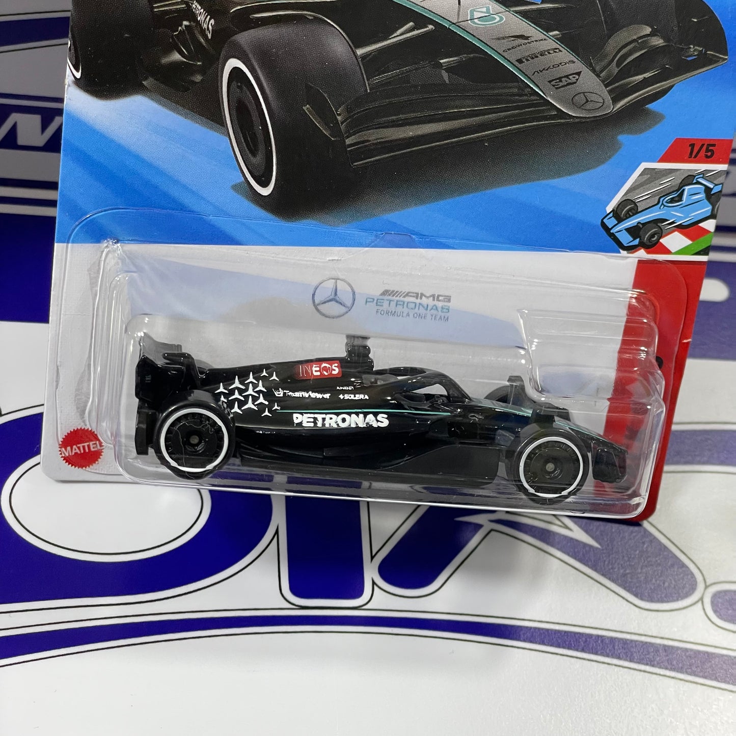 HYX78 MERCEDES AMG PATRONAS FORMULA ONE TEAM