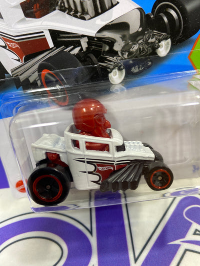 JBB73 SKULL SHAKER