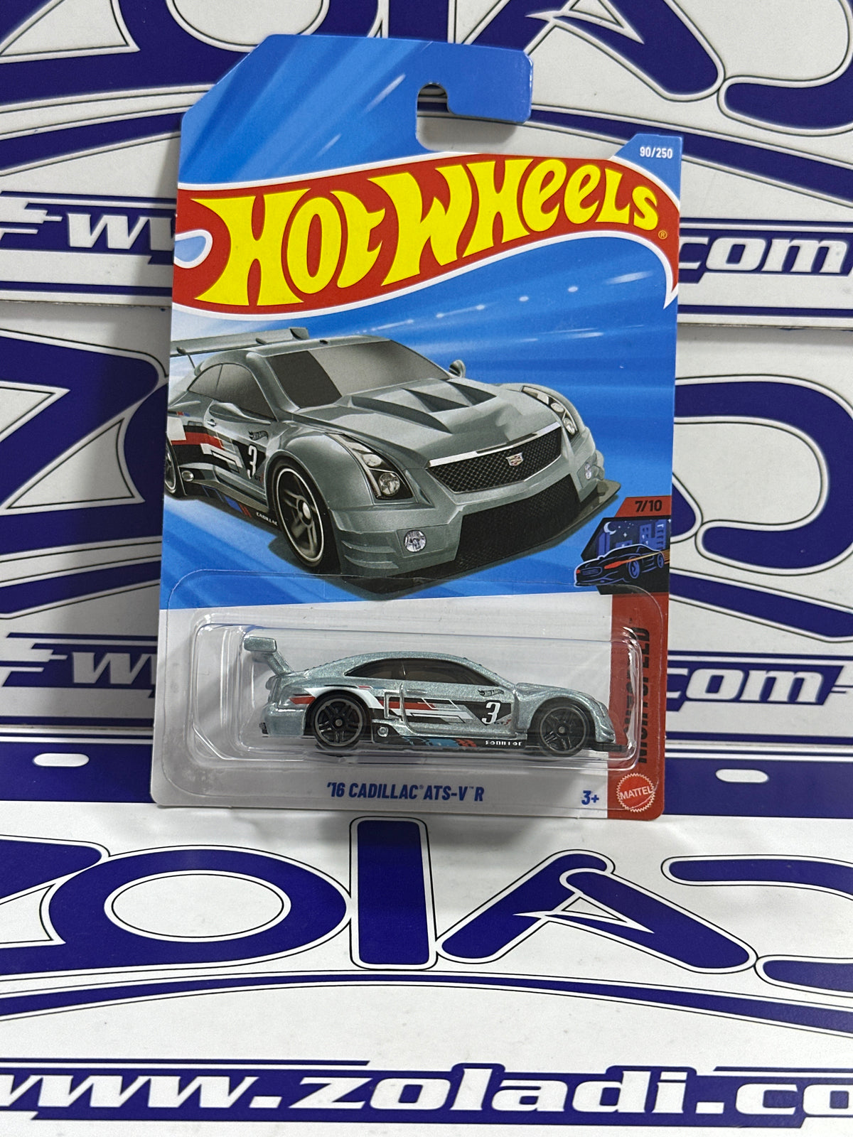JJK36  16 CADILLAC ATS-V R