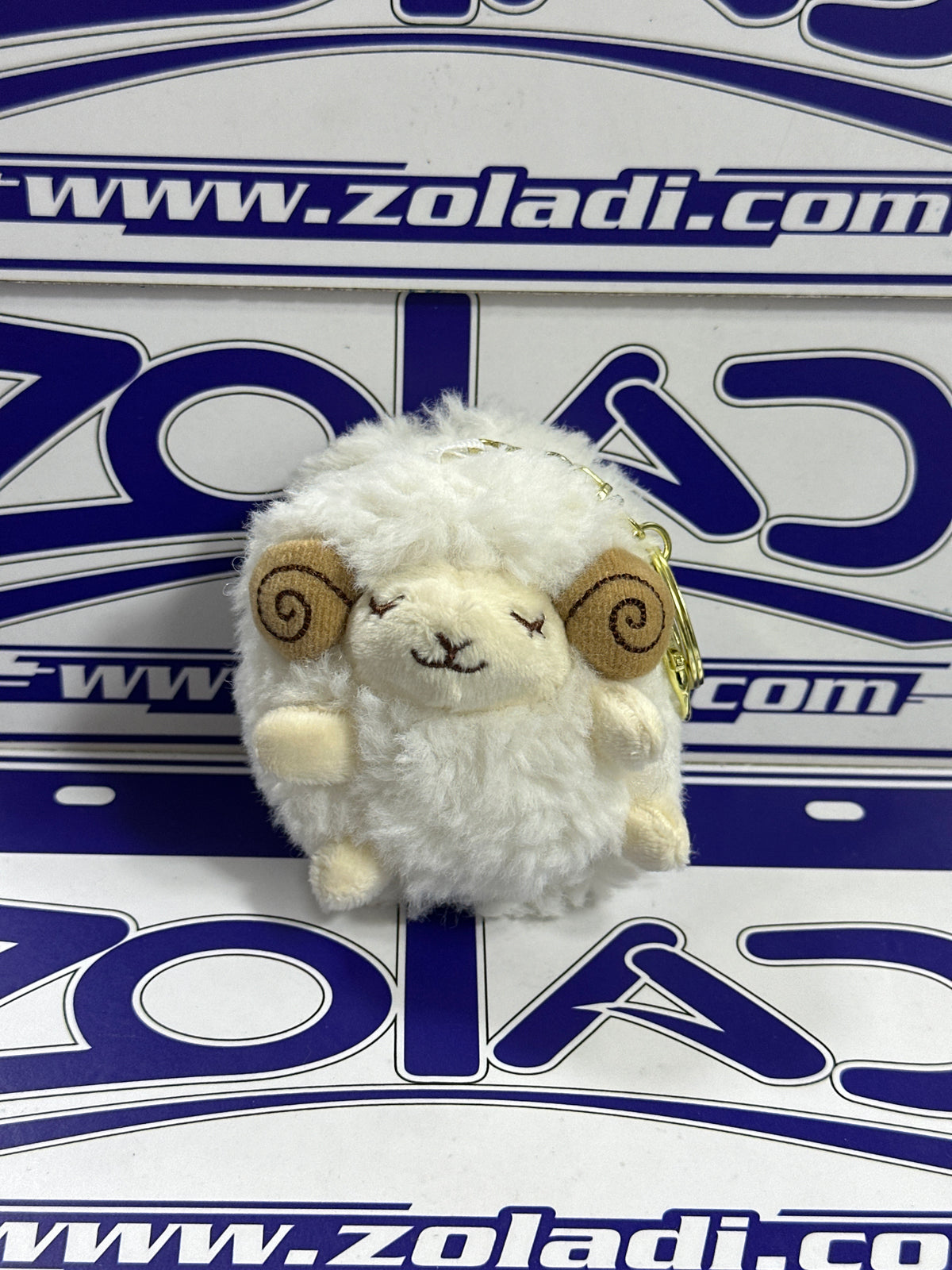LLAVEROS DE PELUCHE DE CORDERITOS CUTE ALEATORIOS