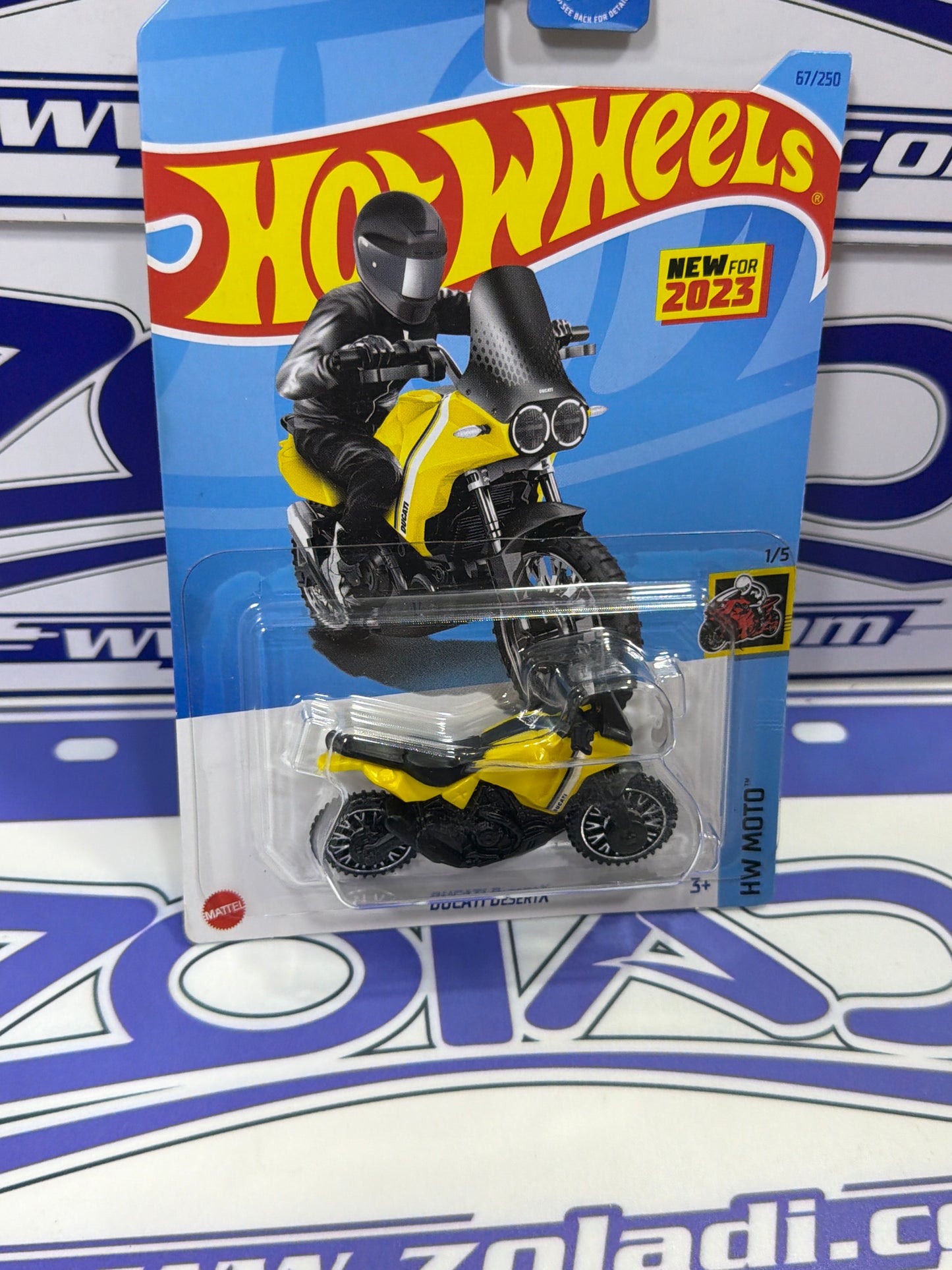 HKK31 DUCATI DESERTX