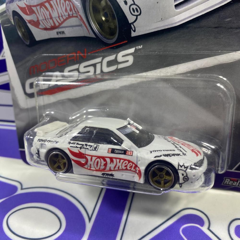 HRV68 NISSAN SKYLINE GTR 32 PANDEM