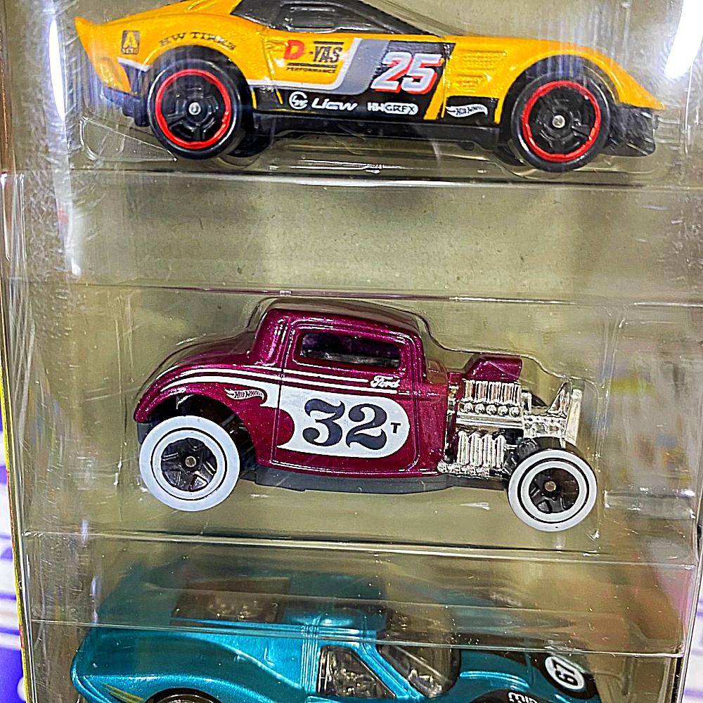 JBJ86 HW METRO RACERS