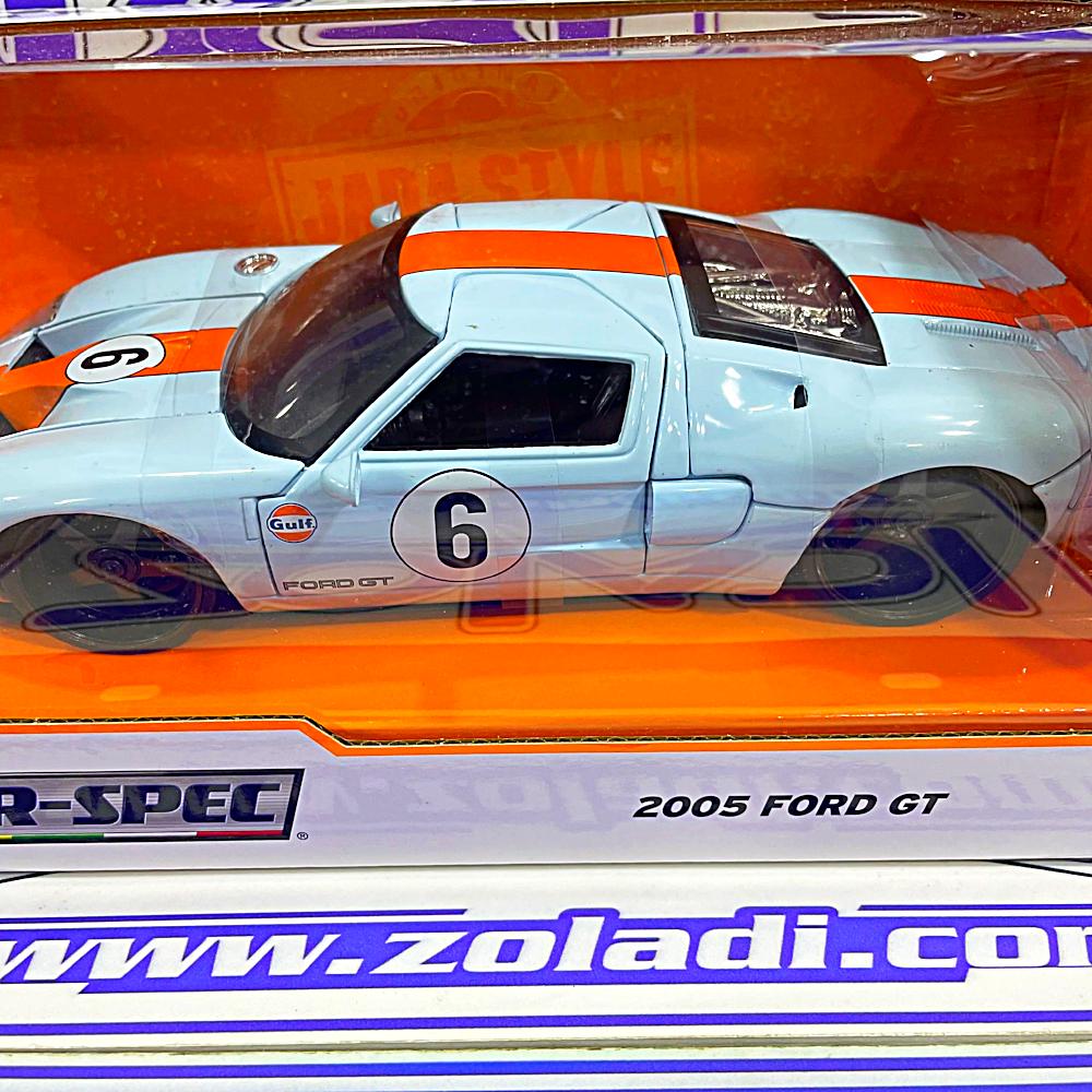 36373 1/24 2005 FORD GT