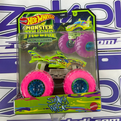 HWC86 SHARK WREAK