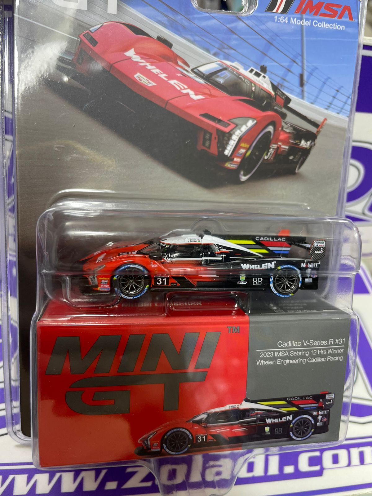 745 CADILLAC V-SERIES.R #31 MINI GT