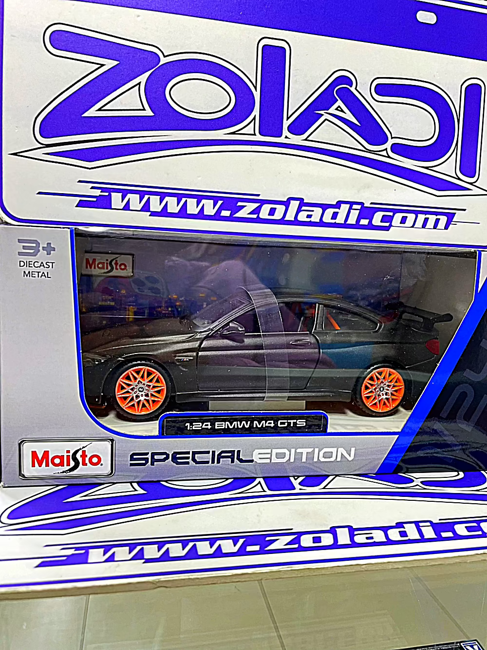 BMW M4 GTS 1/24