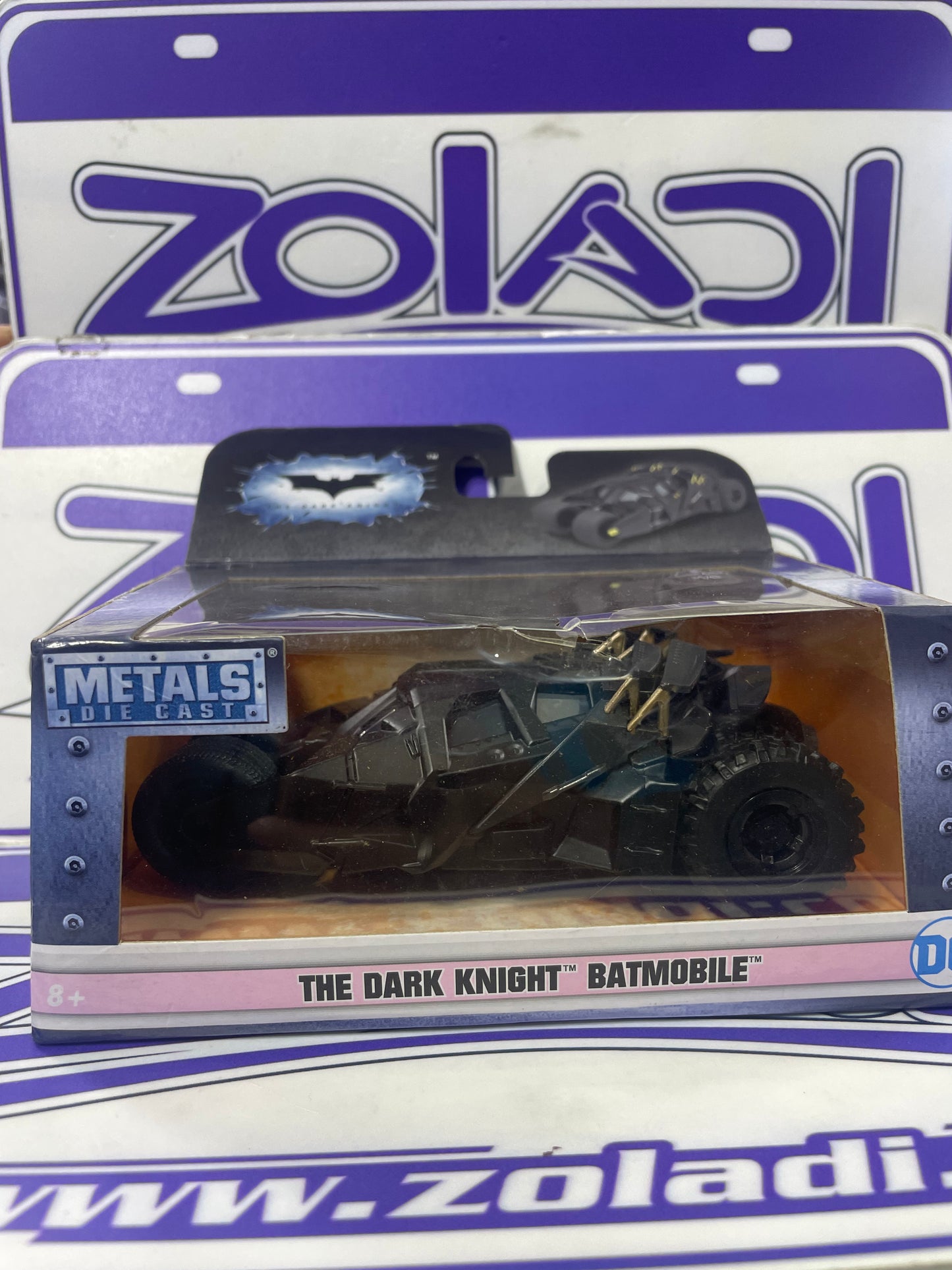 24066 THE DARK KNIGHT BATMOBILE 1/32