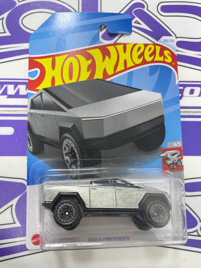 HTB55 TESLA CYBERTRUCK