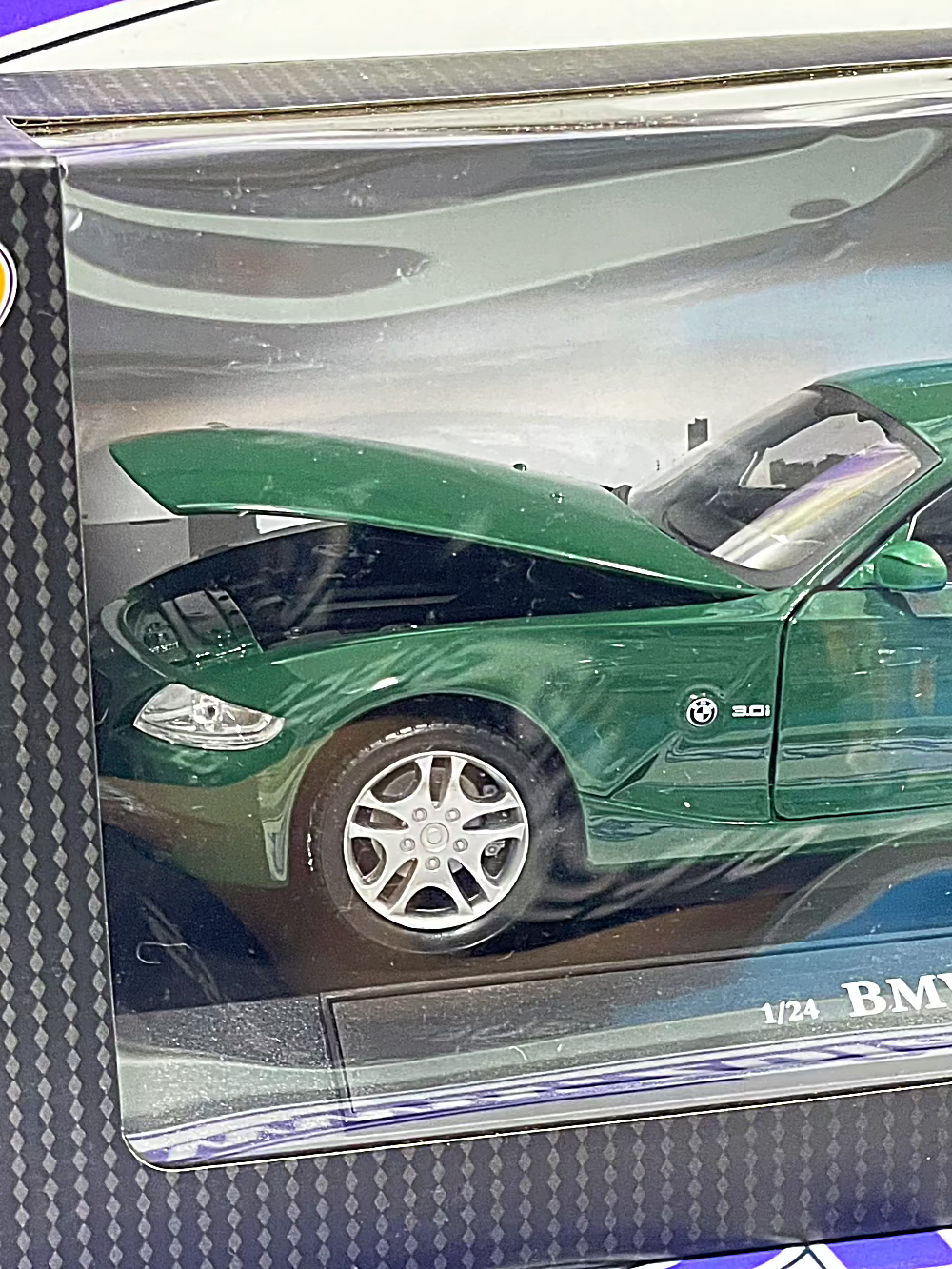 BMW Z4 CARARAMA 1/24