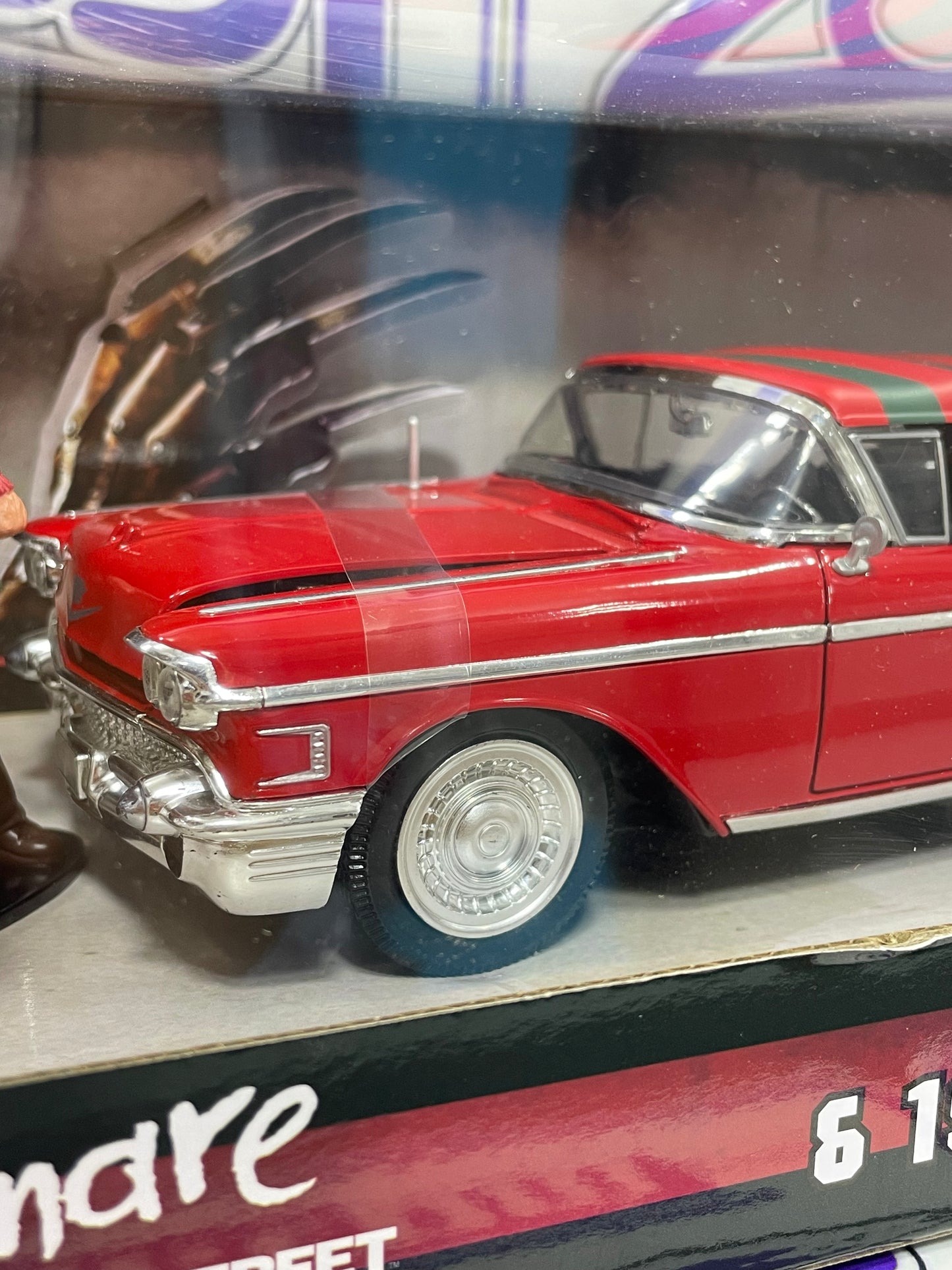 31102 FREDDY KRUEGER 1958 CADILLAC SERIES 62 JADA 1/24