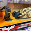 98543 THE DARK KNIGHT BATMOBIL AND BATMAN 1/24 JADA
