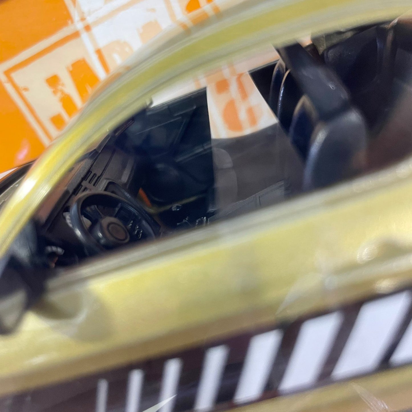 33055 2010 Ford Mustang GT JADA 1/24