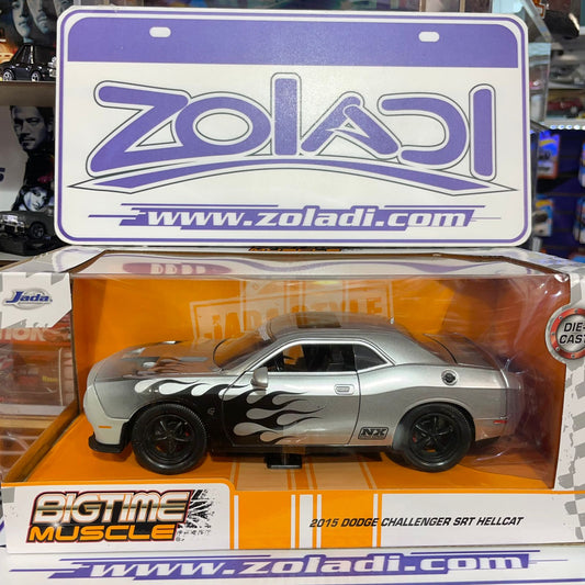 33880 2015 DODGE CHALLENGER SRT HELLCAT 1/24