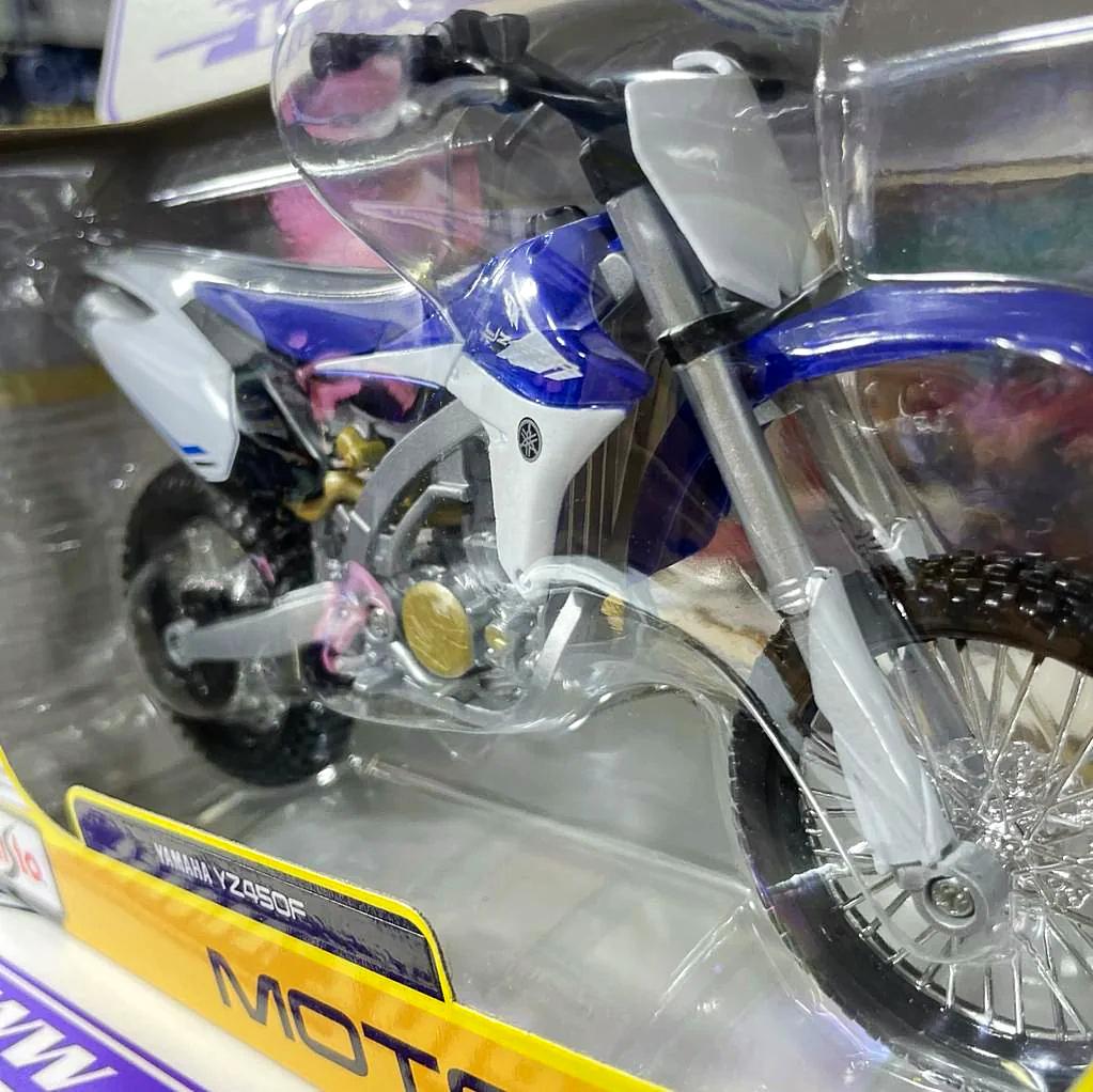 02311 YAMAHA YZ450F 1/12