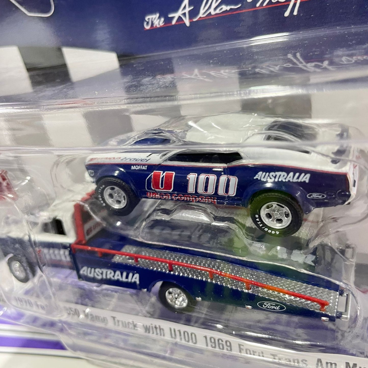 51342 FORD MUSTANG & FORD F-250 RAMP TRUCK