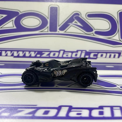 SU BATMAN TANQUE CFG82