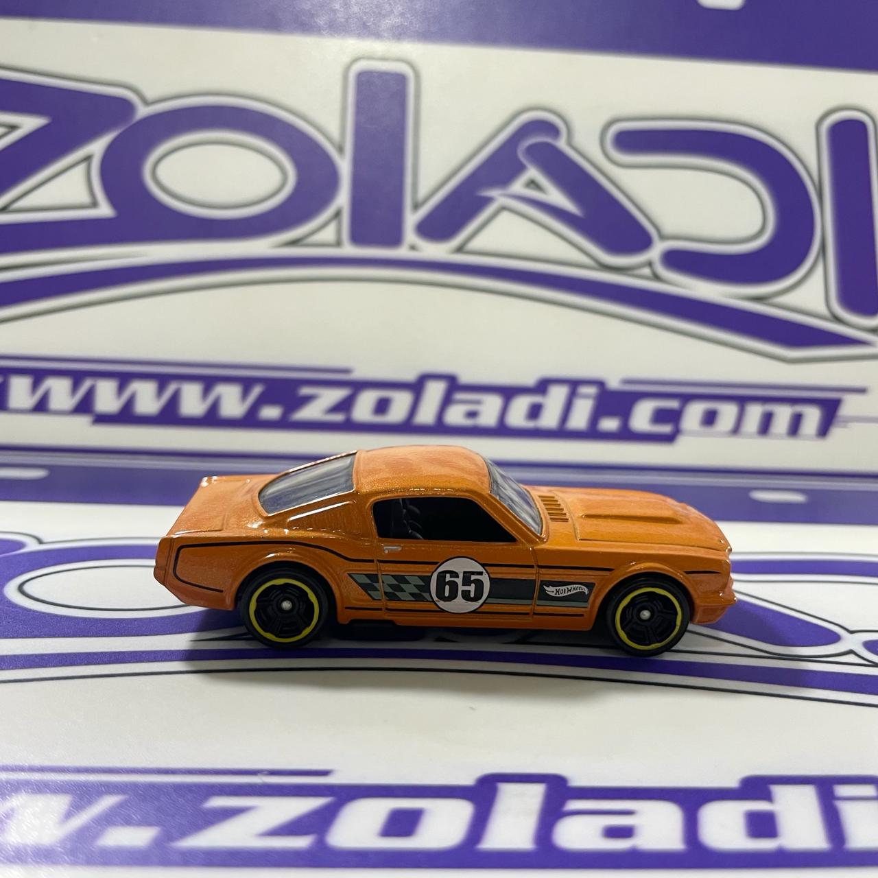 YOUR MUSTANG FASTBACK L9942