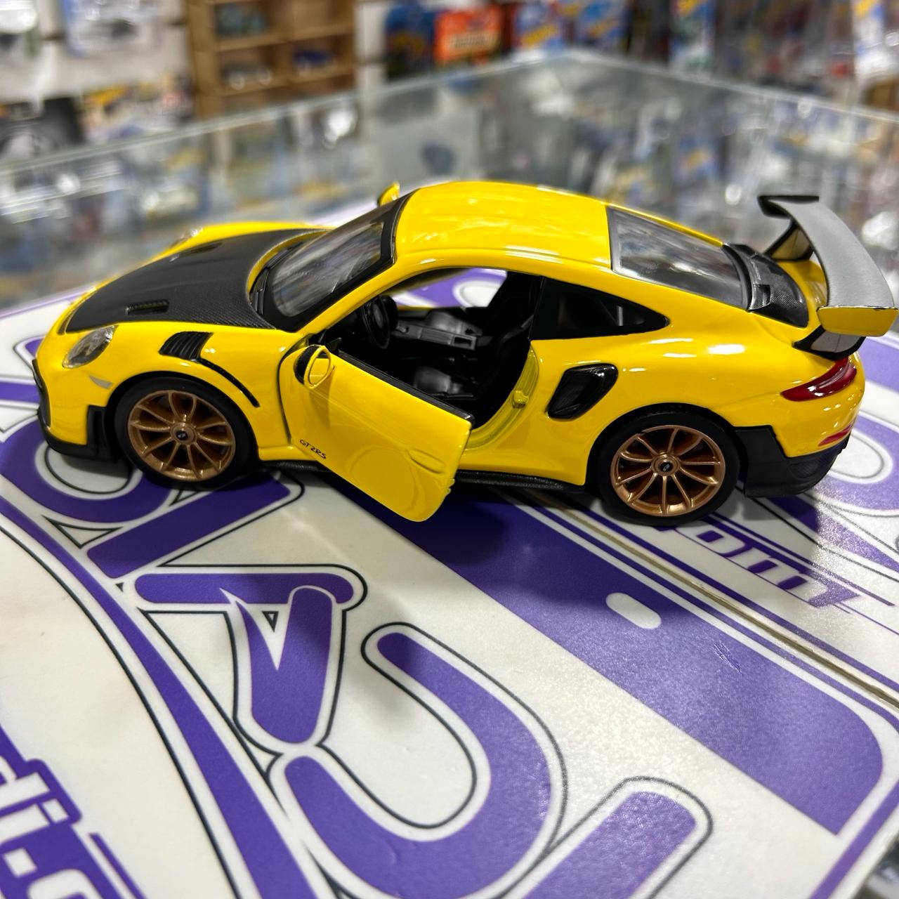 Loose 1/24 PORSCHE 911 GT2 RS MAISTO