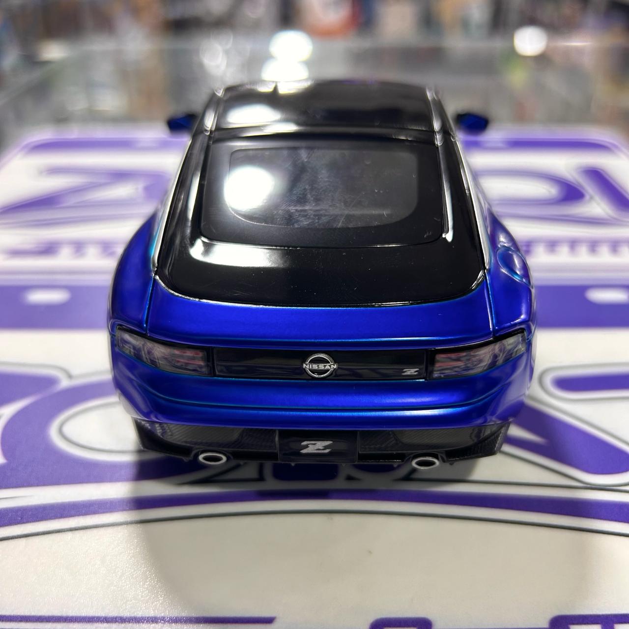 Loose 1/24 NISSAN Z MAISTO