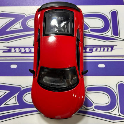 Loose 1/24 AUDI R8 V10 MAISTO