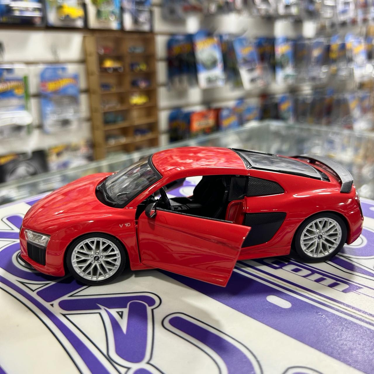 Loose 1/24 AUDI R8 V10 MAISTO
