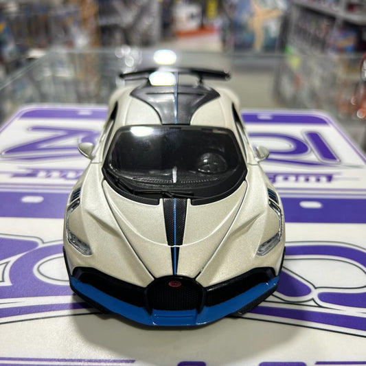 Suelto 1/24 BUGATTI DIVO MAISTO