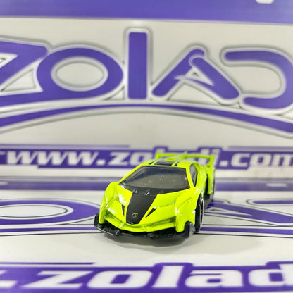 SU LAMBORGHINI VENENO K02