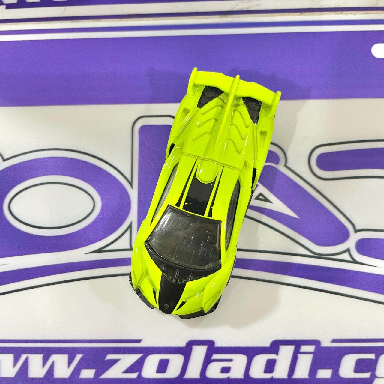 SU LAMBORGHINI VENENO K02