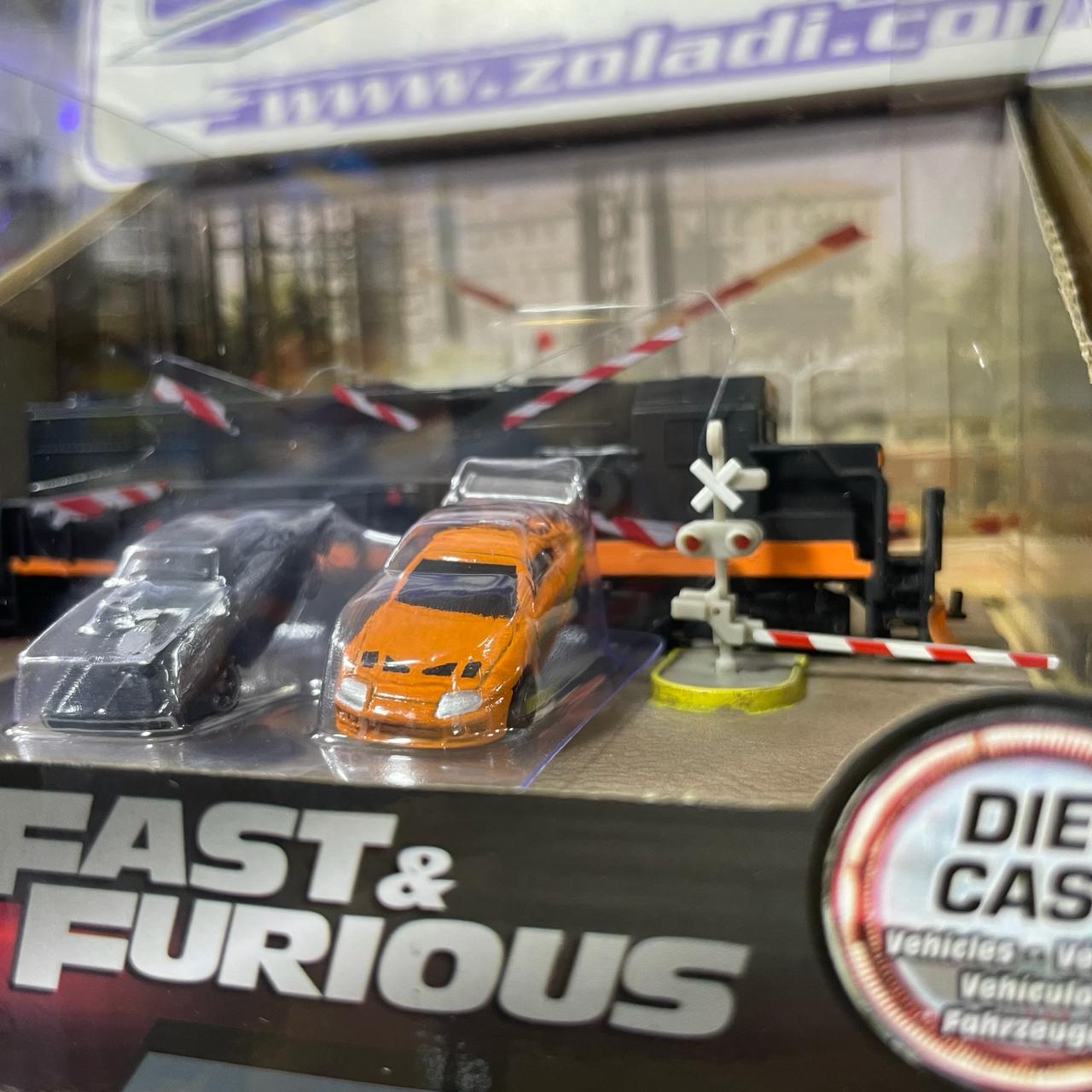 34915 DODGE CHARGER TORETTO Y TOYOTA SUPRA BRIAN ESCENA TREN Jada