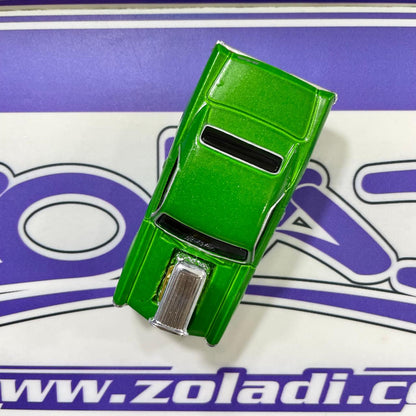 SU PONTIAC GTO VERDE